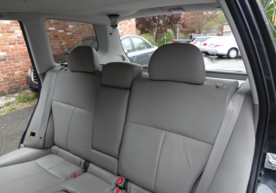 Vehicle photo 6