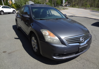 Vehicle photo 1