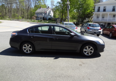 Vehicle photo 3