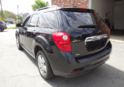 Vehicle photo 10