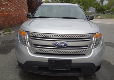 Vehicle photo 8