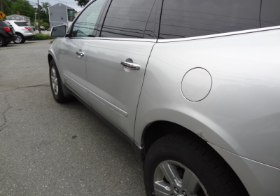 Vehicle photo 3