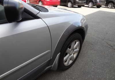 Vehicle photo 12