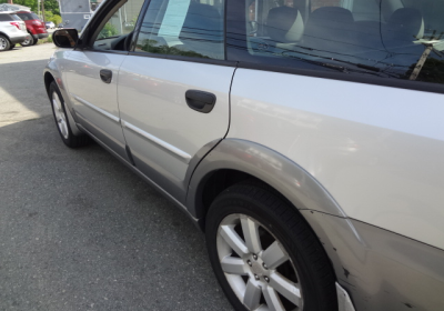 Vehicle photo 4