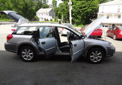 Vehicle photo 8